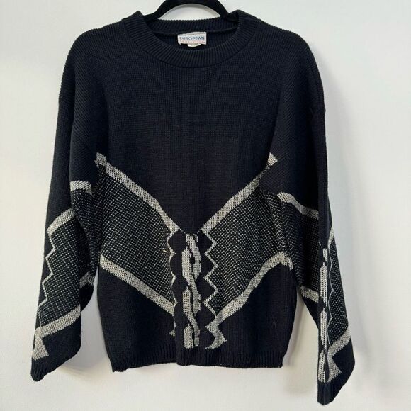 Vintage European Connection Women's Long Sleeve Geometric Knitted Black Sweater - Picture 1 of 5